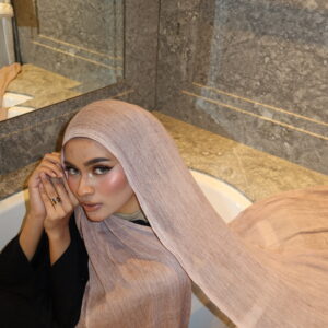 Lulina - Ironless Shawl