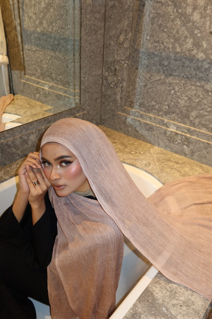 Lulina - Ironless Shawl